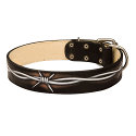 Bemaltes Hundehalsband Leder im Stacheldraht Deisign Bemaltes Hundehalsband Leder im Stacheldraht Design