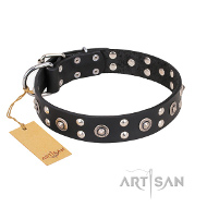 "Refined Essence" Lederhalsband in schwarz von FDT Artisan