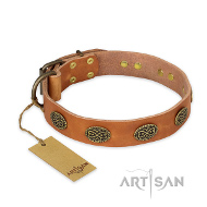 Lederhalsband "Magic Amulet" mit zauberhaftem Design Lederhalsband "Magic Amulet" mit zauberhaftem Design
