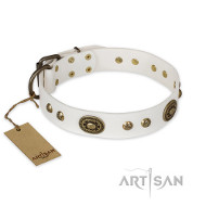 "Adorable Dream " weißes Lederhalsband von Artisan FDT "Adorable Dream " weißes Lederhalsband von Artisan FDT