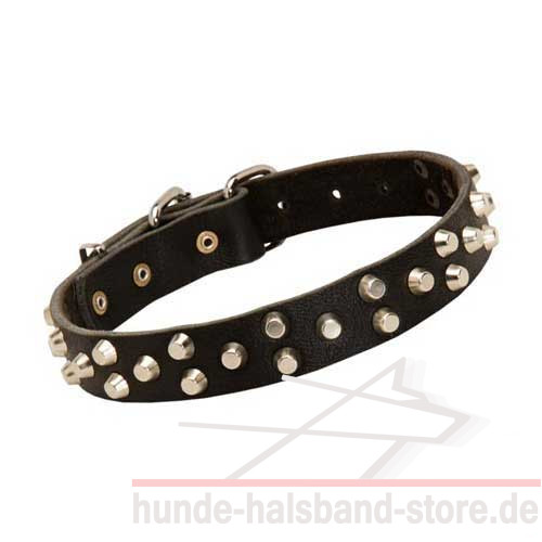 Leder Halsband mit 3-reihigen Pyramiden