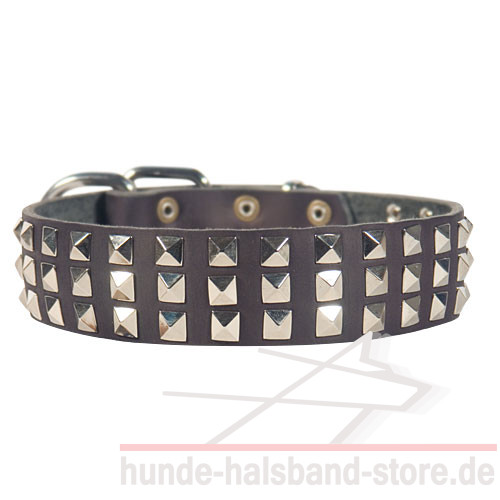 Leder Hundehalsband mit 3 Reihen Pyramiden